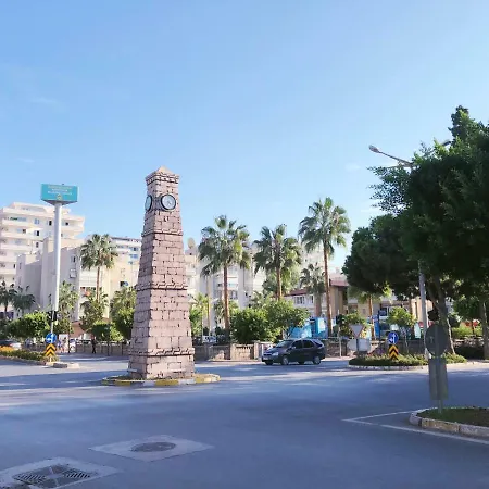 Granada City 公寓 *